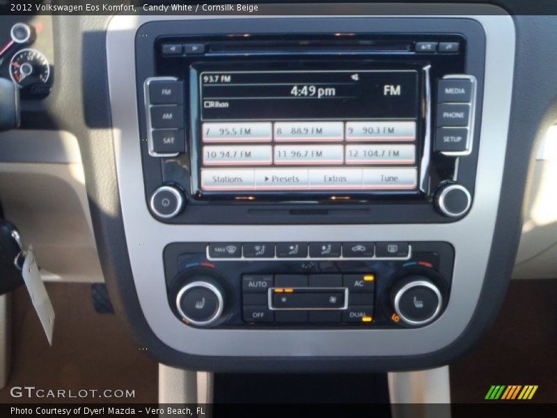Candy White / Cornsilk Beige 2012 Volkswagen Eos Komfort