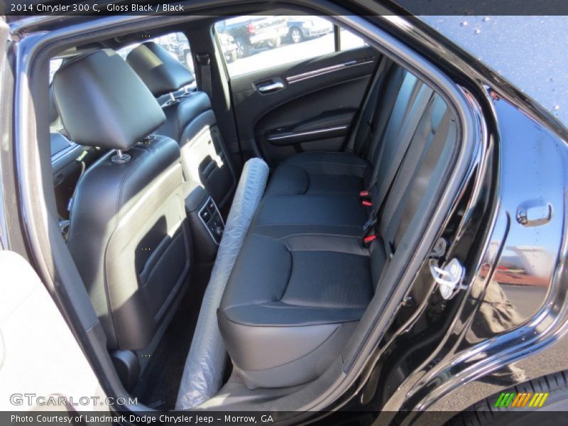 Gloss Black / Black 2014 Chrysler 300 C