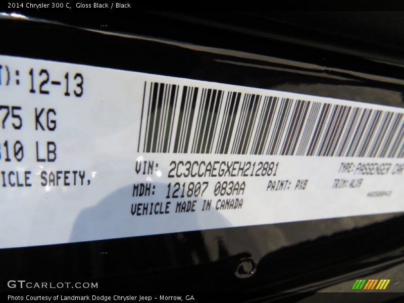 Gloss Black / Black 2014 Chrysler 300 C