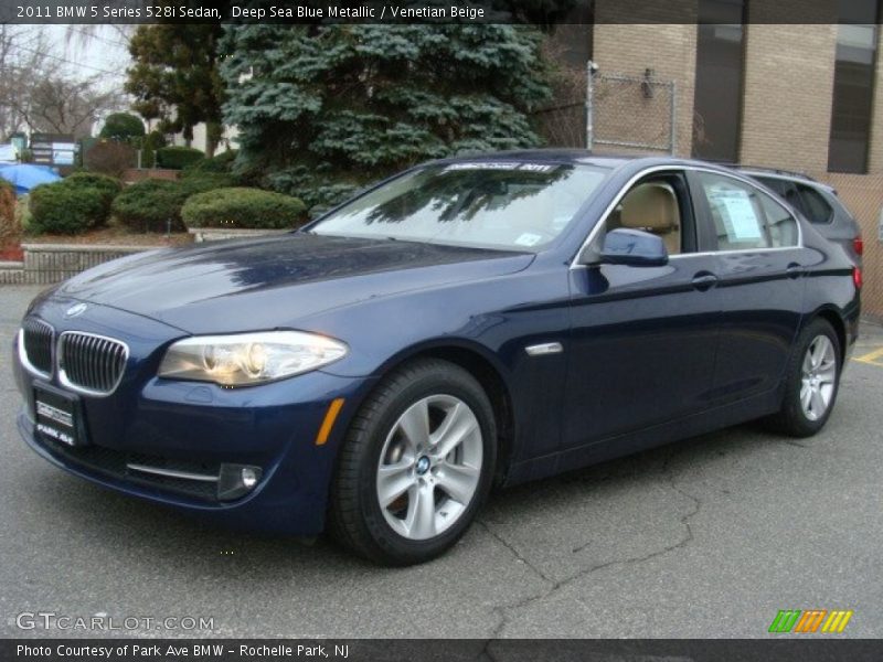 Deep Sea Blue Metallic / Venetian Beige 2011 BMW 5 Series 528i Sedan