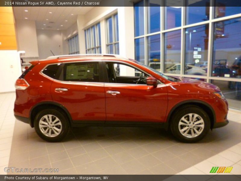  2014 Rogue SV AWD Cayenne Red