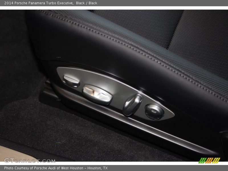 Controls of 2014 Panamera Turbo Executive