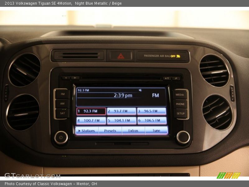 Night Blue Metallic / Beige 2013 Volkswagen Tiguan SE 4Motion