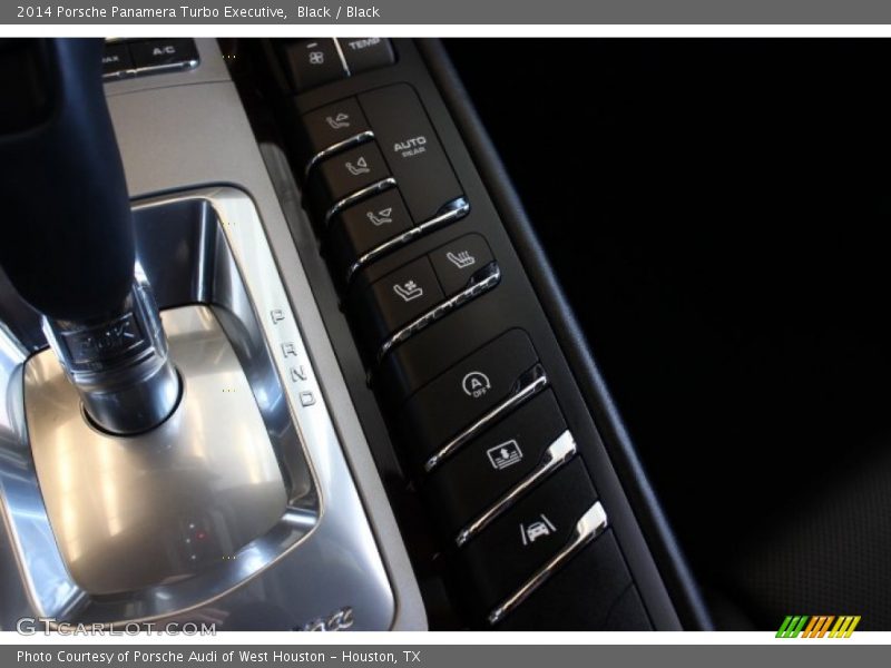 Controls of 2014 Panamera Turbo Executive