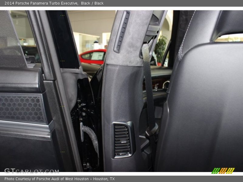 Black / Black 2014 Porsche Panamera Turbo Executive