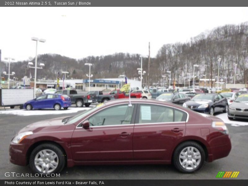 Tuscan Sun / Blonde 2012 Nissan Altima 2.5 S
