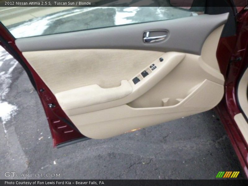 Tuscan Sun / Blonde 2012 Nissan Altima 2.5 S