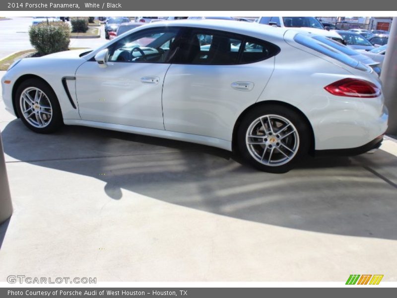 White / Black 2014 Porsche Panamera