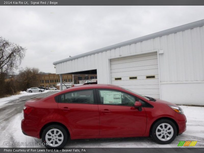  2014 Rio LX Signal Red