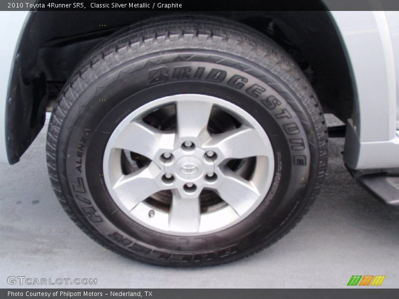 Classic Silver Metallic / Graphite 2010 Toyota 4Runner SR5