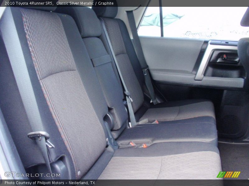 Classic Silver Metallic / Graphite 2010 Toyota 4Runner SR5