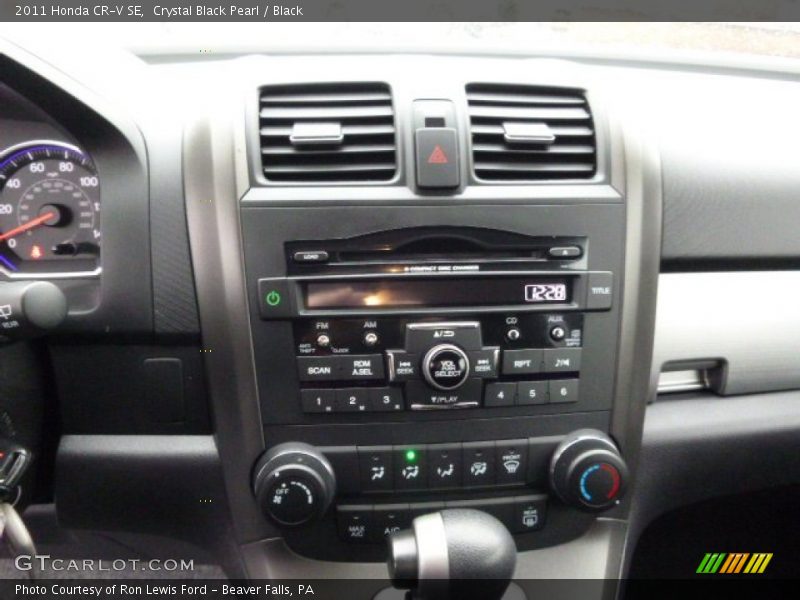 Crystal Black Pearl / Black 2011 Honda CR-V SE