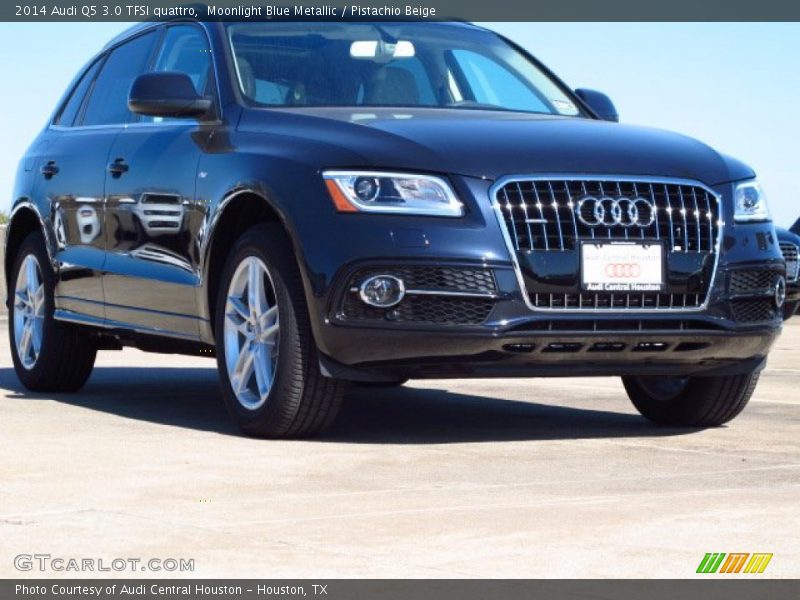 Moonlight Blue Metallic / Pistachio Beige 2014 Audi Q5 3.0 TFSI quattro