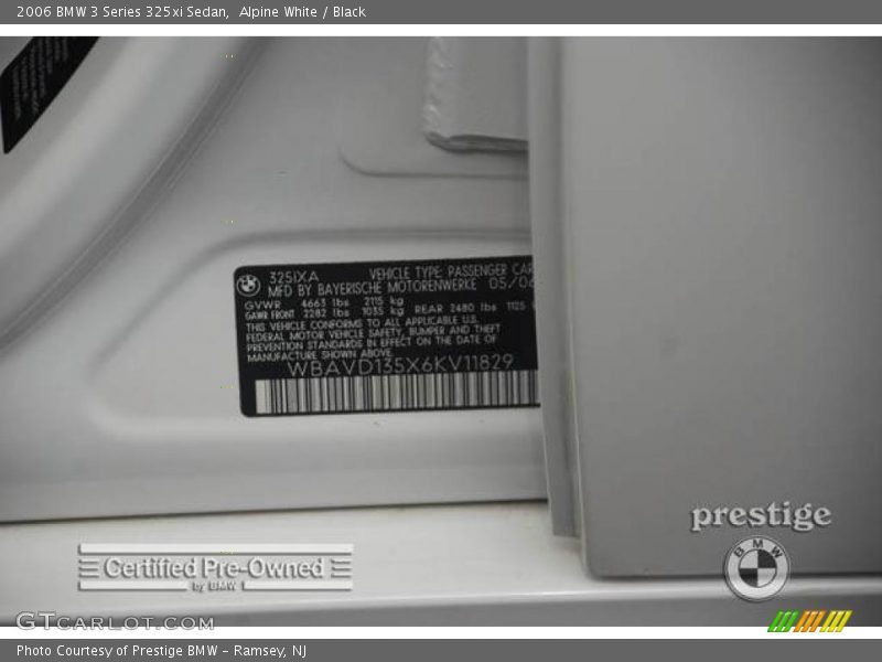 Alpine White / Black 2006 BMW 3 Series 325xi Sedan
