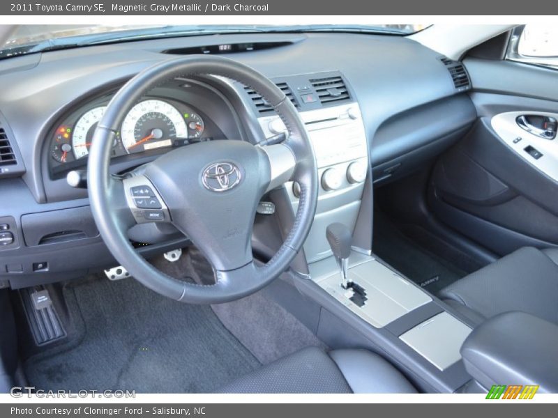Magnetic Gray Metallic / Dark Charcoal 2011 Toyota Camry SE
