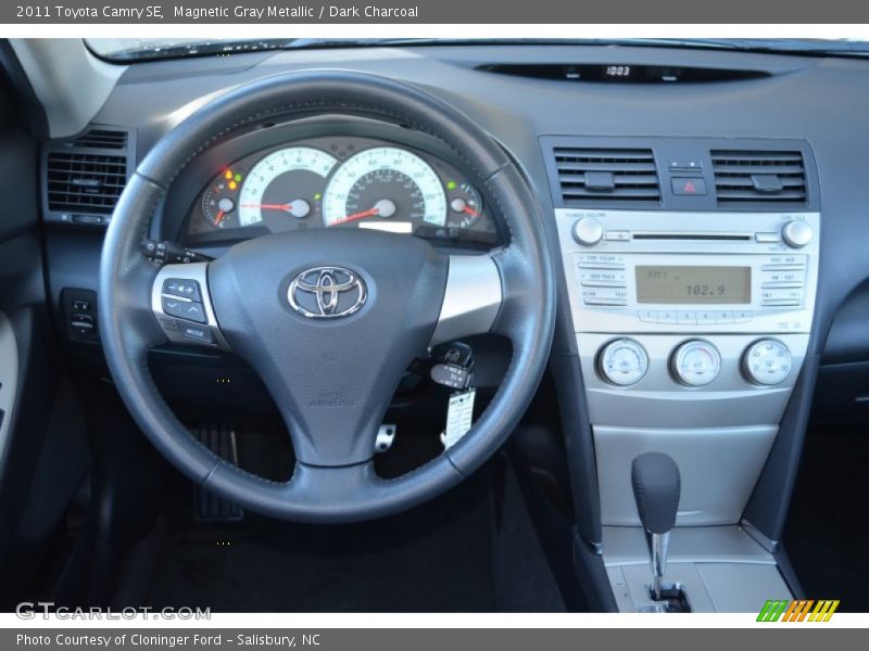 Magnetic Gray Metallic / Dark Charcoal 2011 Toyota Camry SE