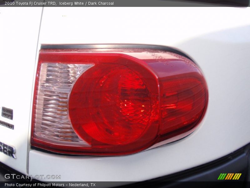 Iceberg White / Dark Charcoal 2010 Toyota FJ Cruiser TRD