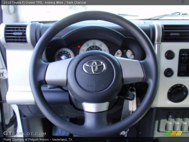 Iceberg White / Dark Charcoal 2010 Toyota FJ Cruiser TRD