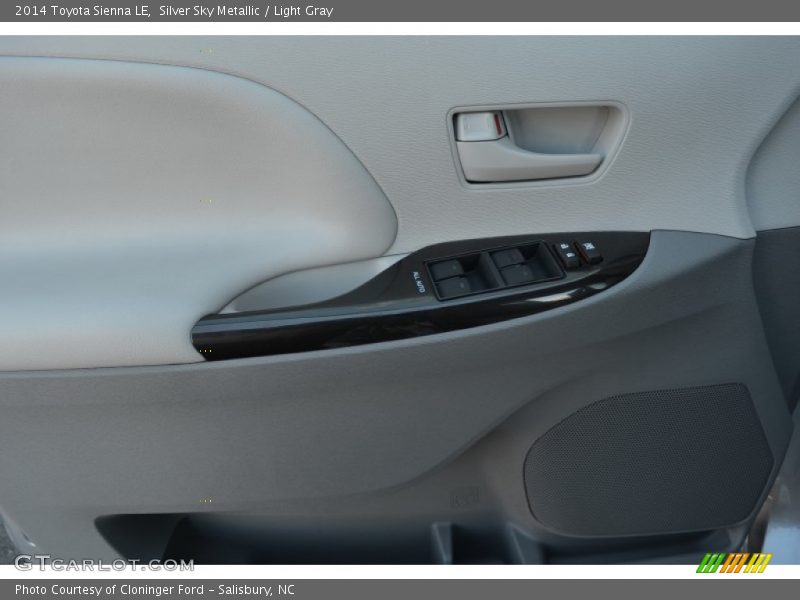 Silver Sky Metallic / Light Gray 2014 Toyota Sienna LE