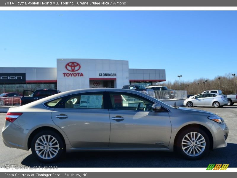 Creme Brulee Mica / Almond 2014 Toyota Avalon Hybrid XLE Touring