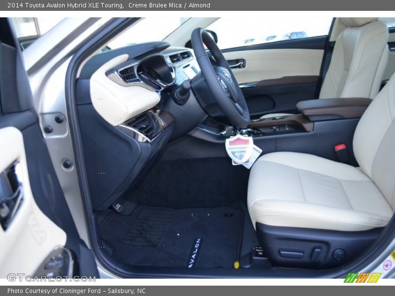 Creme Brulee Mica / Almond 2014 Toyota Avalon Hybrid XLE Touring