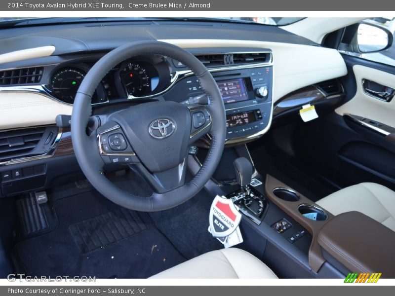 Creme Brulee Mica / Almond 2014 Toyota Avalon Hybrid XLE Touring