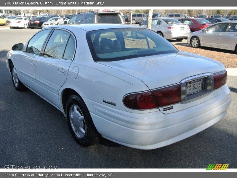 Bright White / Medium Gray 2000 Buick LeSabre Custom