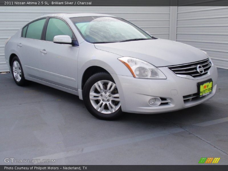 Brilliant Silver / Charcoal 2011 Nissan Altima 2.5 SL