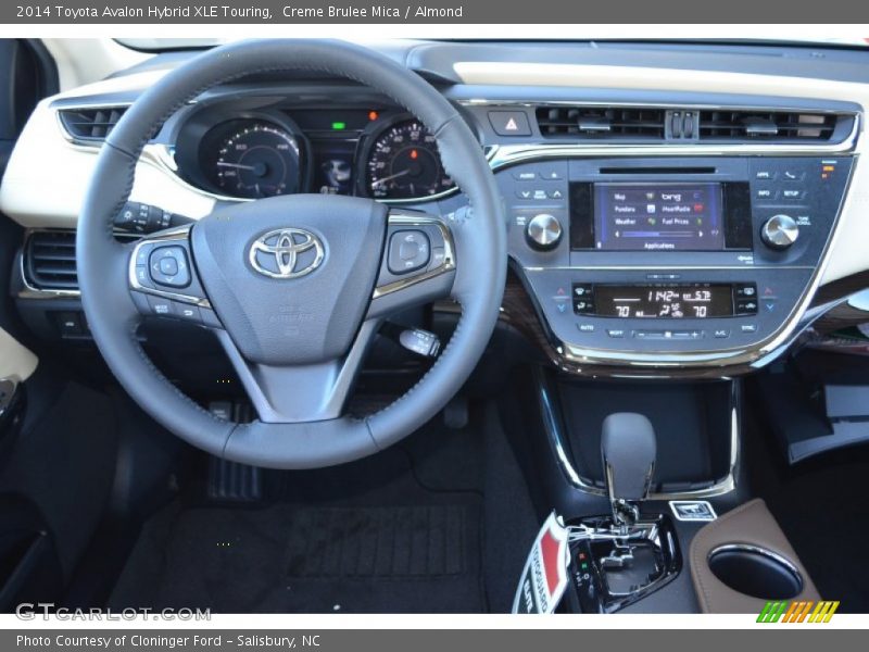 Creme Brulee Mica / Almond 2014 Toyota Avalon Hybrid XLE Touring