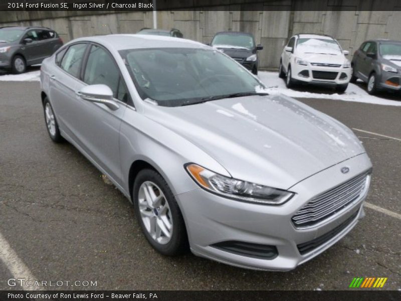 Ingot Silver / Charcoal Black 2014 Ford Fusion SE