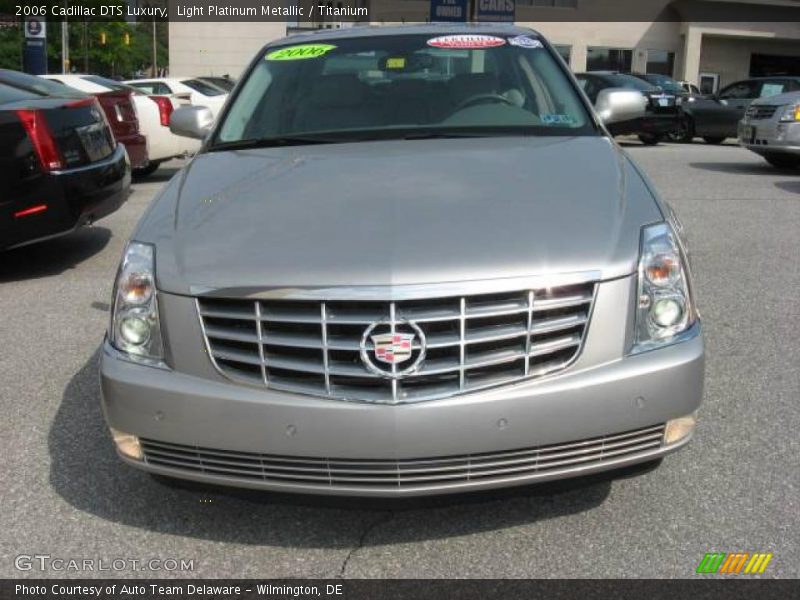 Light Platinum Metallic / Titanium 2006 Cadillac DTS Luxury