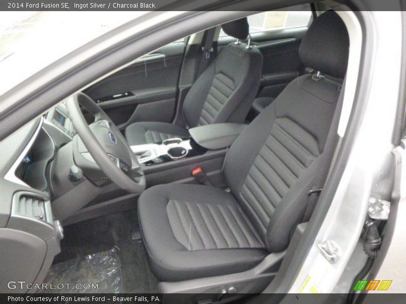 Ingot Silver / Charcoal Black 2014 Ford Fusion SE