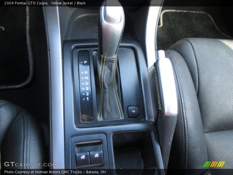 Yellow Jacket / Black 2004 Pontiac GTO Coupe