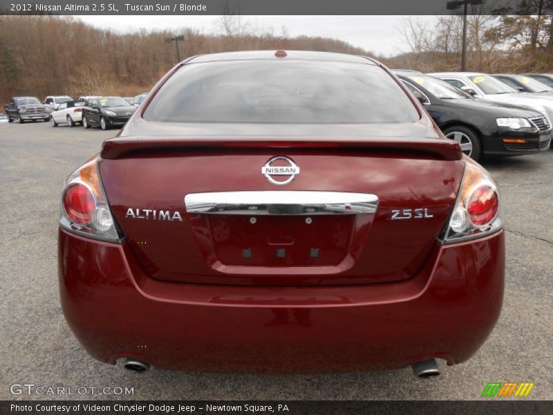 Tuscan Sun / Blonde 2012 Nissan Altima 2.5 SL