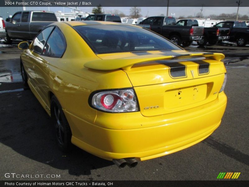 Yellow Jacket / Black 2004 Pontiac GTO Coupe