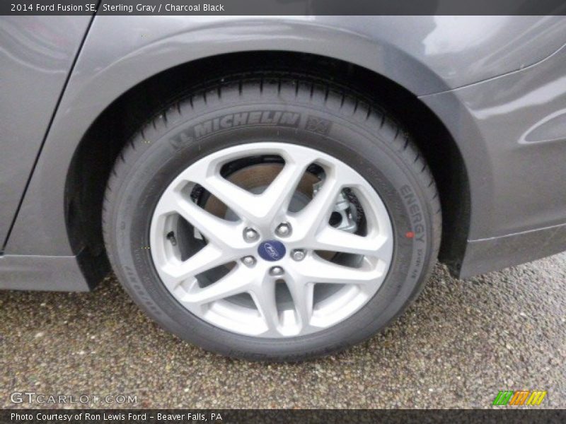 Sterling Gray / Charcoal Black 2014 Ford Fusion SE