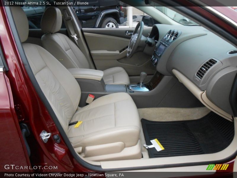 Tuscan Sun / Blonde 2012 Nissan Altima 2.5 SL