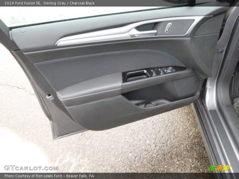 Sterling Gray / Charcoal Black 2014 Ford Fusion SE