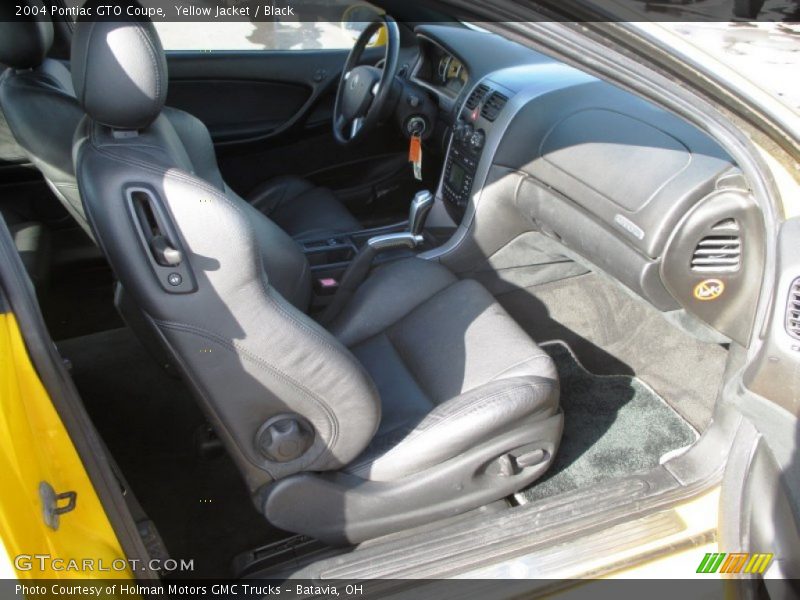 Yellow Jacket / Black 2004 Pontiac GTO Coupe