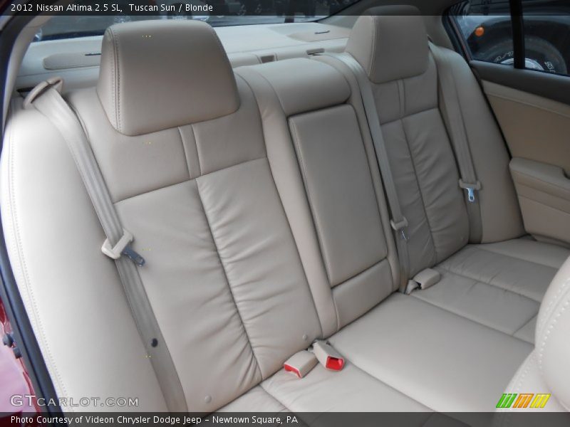 Tuscan Sun / Blonde 2012 Nissan Altima 2.5 SL
