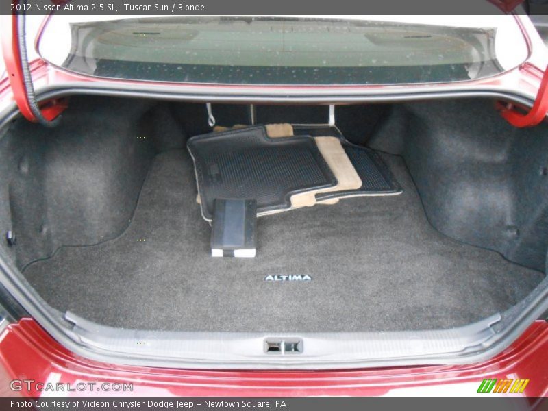 Tuscan Sun / Blonde 2012 Nissan Altima 2.5 SL