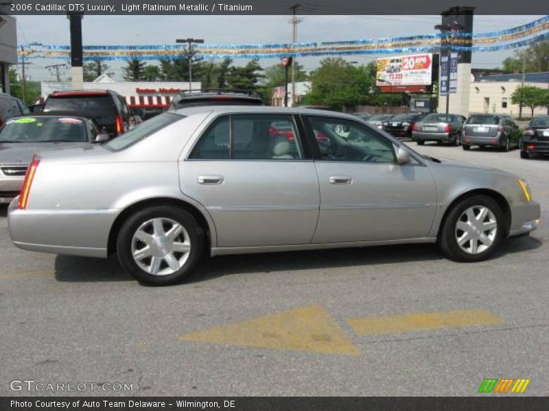Light Platinum Metallic / Titanium 2006 Cadillac DTS Luxury