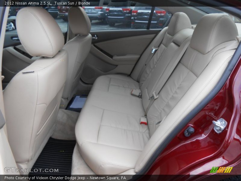 Tuscan Sun / Blonde 2012 Nissan Altima 2.5 SL