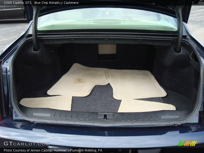 Blue Chip Metallic / Cashmere 2006 Cadillac DTS