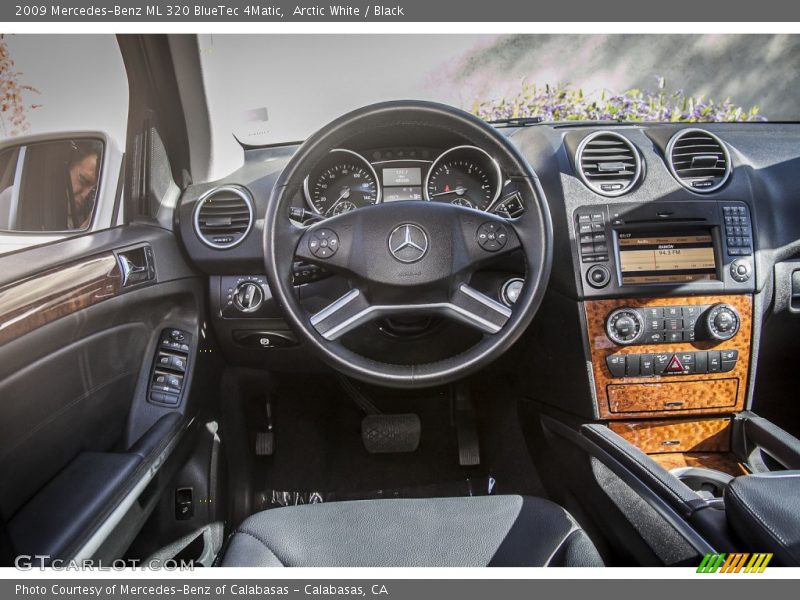 Arctic White / Black 2009 Mercedes-Benz ML 320 BlueTec 4Matic