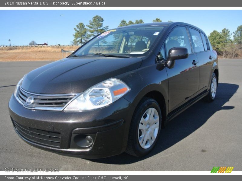 Super Black / Beige 2010 Nissan Versa 1.8 S Hatchback