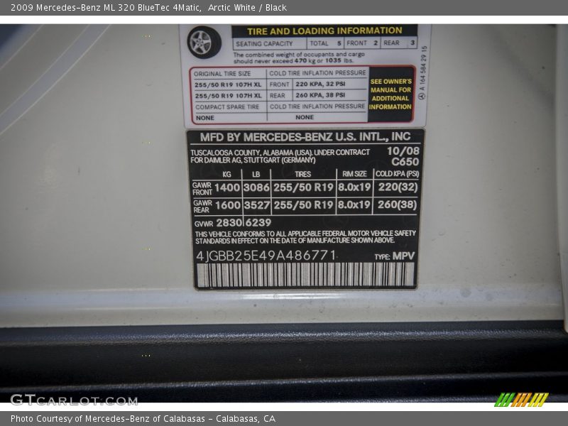 Arctic White / Black 2009 Mercedes-Benz ML 320 BlueTec 4Matic