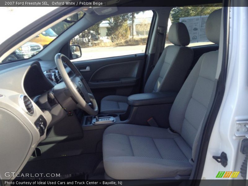 Oxford White / Pebble Beige 2007 Ford Freestyle SEL