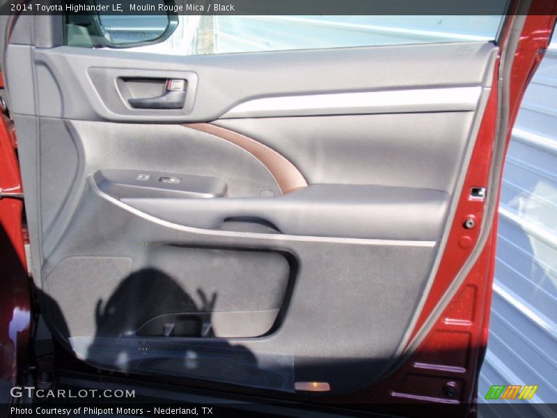 Moulin Rouge Mica / Black 2014 Toyota Highlander LE