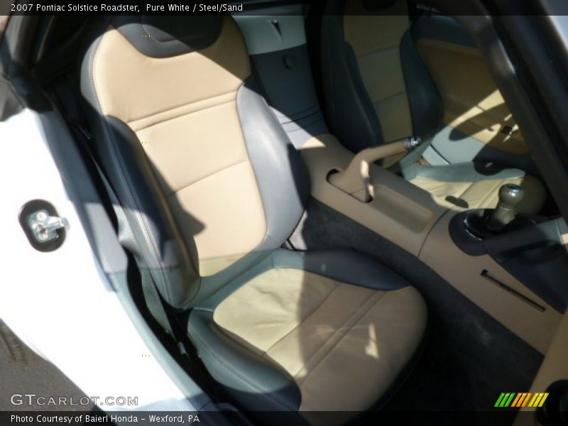 Pure White / Steel/Sand 2007 Pontiac Solstice Roadster